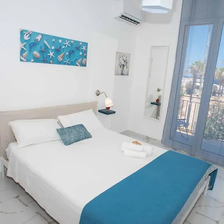 بيت ضيافة Azzurro Mare